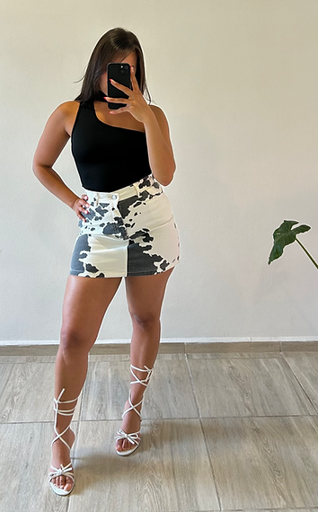 Pollera Cow