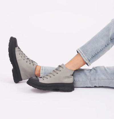 Borcegos Canvas - Gris