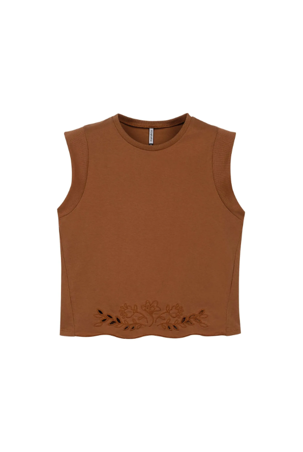Blusa Femenina Con Bordado