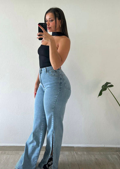Denim Con Abertura