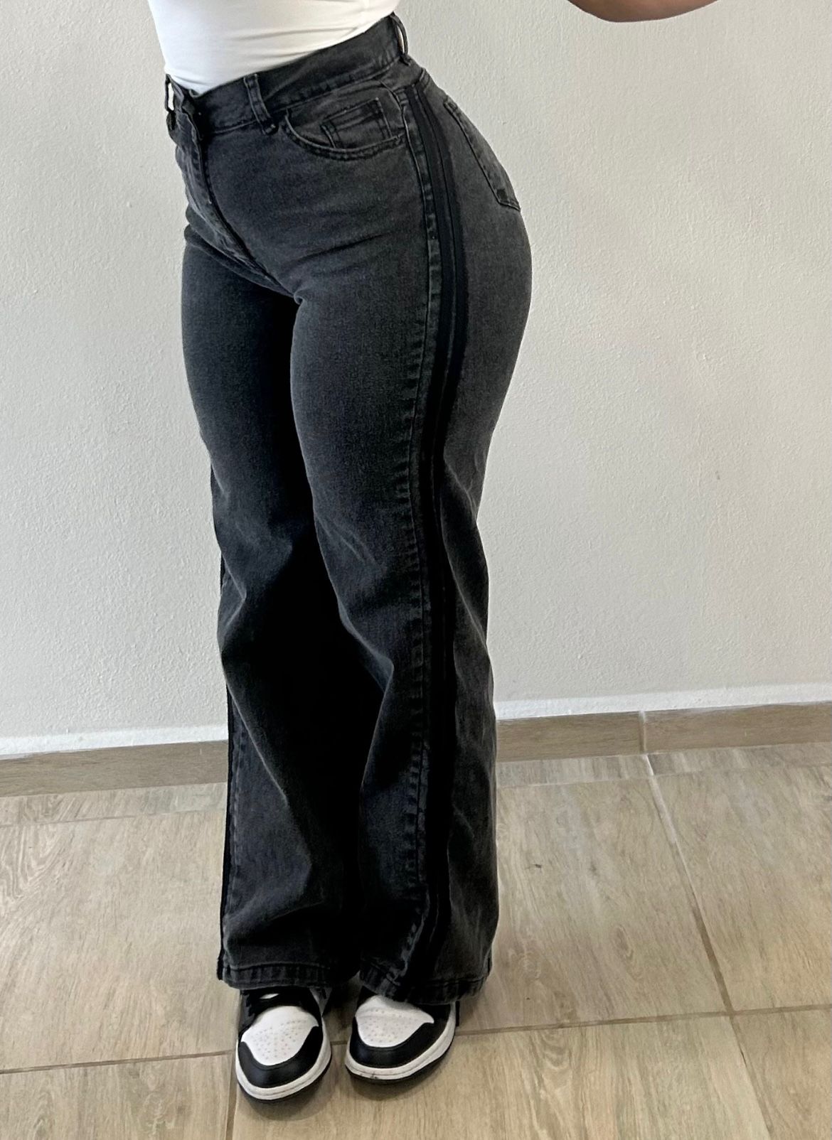 Wide Leg Negro Con Tiras